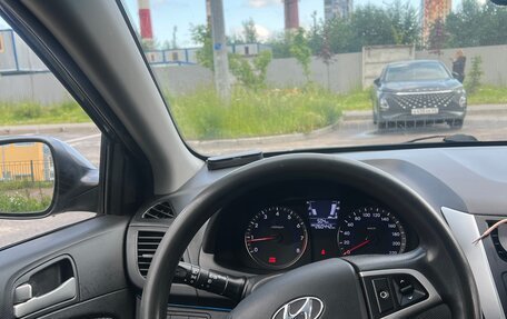 Hyundai Solaris II рестайлинг, 2014 год, 620 000 рублей, 12 фотография