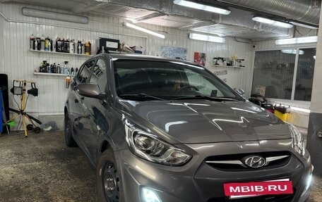Hyundai Solaris II рестайлинг, 2014 год, 620 000 рублей, 16 фотография