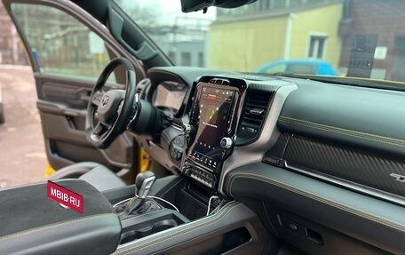 Rambler 1500, 2023 год, 12 800 000 рублей, 17 фотография