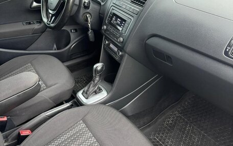 Volkswagen Polo VI (EU Market), 2017 год, 1 200 000 рублей, 12 фотография