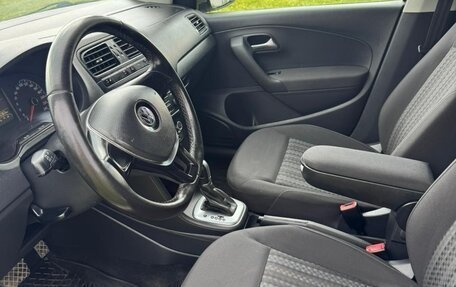 Volkswagen Polo VI (EU Market), 2017 год, 1 200 000 рублей, 10 фотография