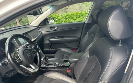 KIA Optima IV, 2018 год, 2 300 000 рублей, 7 фотография