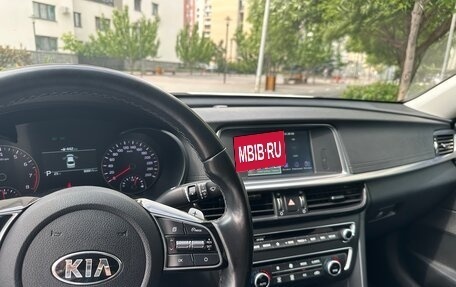 KIA Optima IV, 2018 год, 2 300 000 рублей, 4 фотография