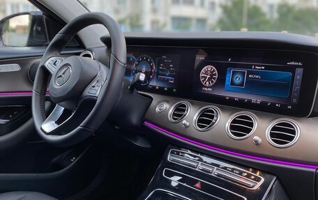 Mercedes-Benz E-Класс, 2016 год, 1 950 000 рублей, 14 фотография