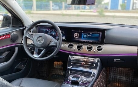 Mercedes-Benz E-Класс, 2016 год, 1 950 000 рублей, 15 фотография