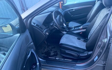 Hyundai i40 I рестайлинг, 2014 год, 1 000 070 рублей, 14 фотография