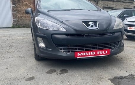 Peugeot 308 II, 2008 год, 525 000 рублей, 2 фотография