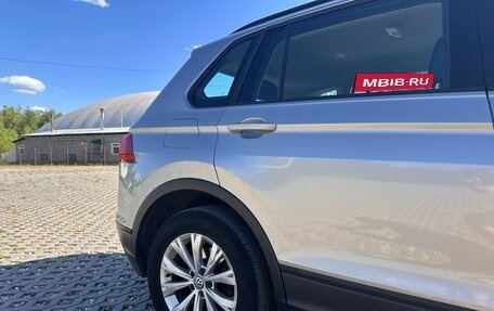 Volkswagen Tiguan II, 2020 год, 2 200 000 рублей, 12 фотография