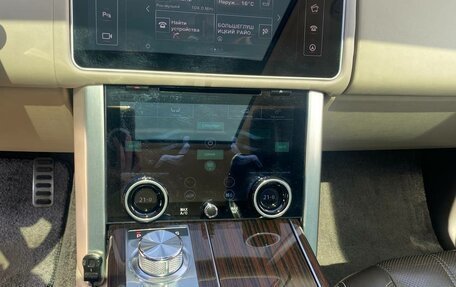 Land Rover Range Rover IV рестайлинг, 2016 год, 4 600 000 рублей, 6 фотография