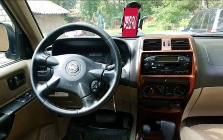 Nissan Terrano II рестайлинг, 2003 год, 990 000 рублей, 4 фотография
