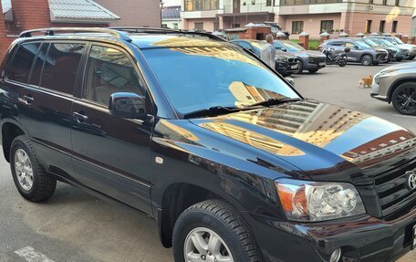 Toyota Highlander III, 2004 год, 1 250 000 рублей, 1 фотография