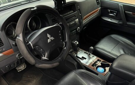 Mitsubishi Pajero IV, 2008 год, 1 499 000 рублей, 6 фотография
