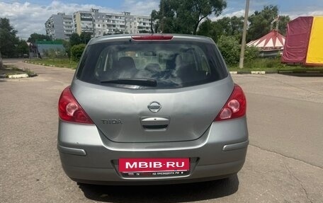 Nissan Tiida, 2010 год, 730 000 рублей, 3 фотография