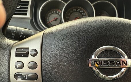 Nissan Tiida, 2010 год, 730 000 рублей, 11 фотография