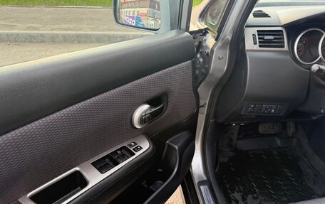 Nissan Tiida, 2010 год, 730 000 рублей, 19 фотография
