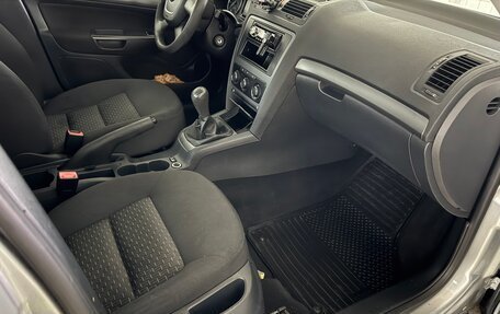 Skoda Octavia, 2012 год, 720 000 рублей, 24 фотография