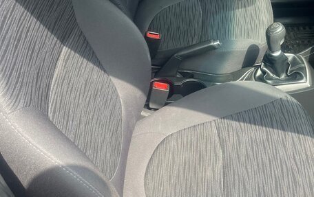 Hyundai Solaris II рестайлинг, 2015 год, 750 000 рублей, 10 фотография