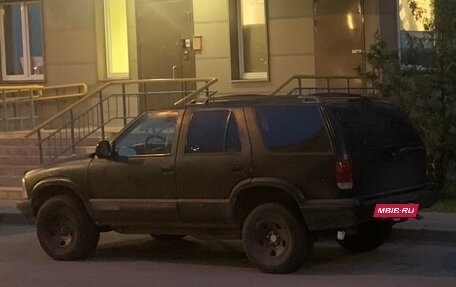 Chevrolet Blazer II рестайлинг, 1998 год, 450 000 рублей, 2 фотография