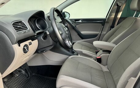 Volkswagen Golf VI, 2010 год, 900 000 рублей, 11 фотография