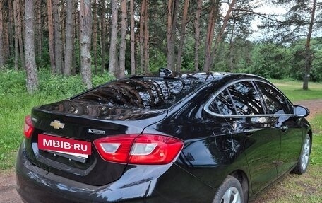 Chevrolet Cruze II, 2018 год, 1 800 000 рублей, 10 фотография