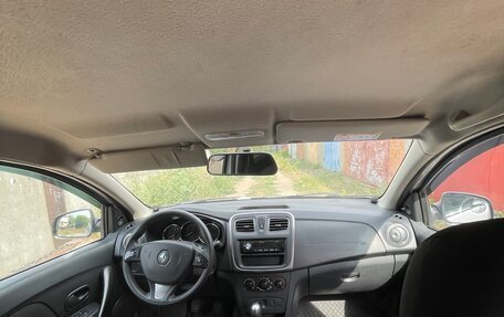 Renault Sandero II рестайлинг, 2015 год, 740 000 рублей, 8 фотография