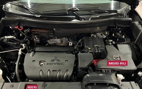 Mitsubishi Outlander III рестайлинг 3, 2018 год, 2 150 000 рублей, 22 фотография
