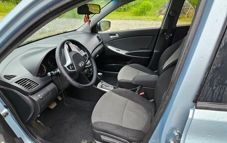 Hyundai Solaris II рестайлинг, 2013 год, 730 000 рублей, 6 фотография