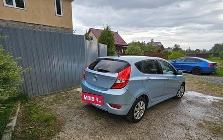 Hyundai Solaris II рестайлинг, 2013 год, 730 000 рублей, 8 фотография