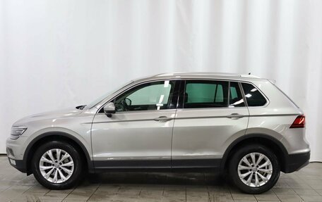 Volkswagen Tiguan II, 2016 год, 2 219 000 рублей, 8 фотография