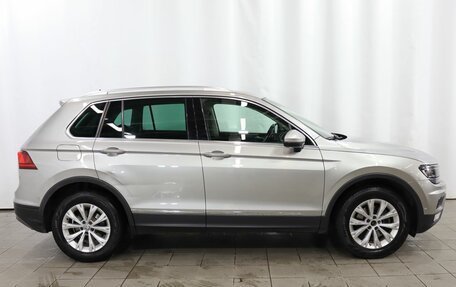Volkswagen Tiguan II, 2016 год, 2 219 000 рублей, 7 фотография
