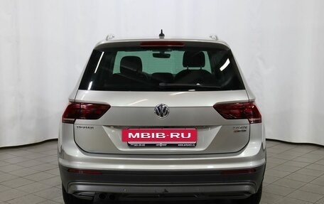 Volkswagen Tiguan II, 2016 год, 2 219 000 рублей, 5 фотография