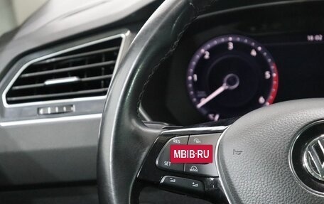 Volkswagen Tiguan II, 2016 год, 2 219 000 рублей, 14 фотография