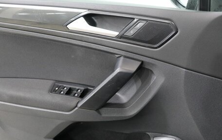 Volkswagen Tiguan II, 2016 год, 2 219 000 рублей, 27 фотография