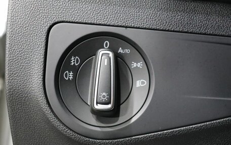 Volkswagen Tiguan II, 2016 год, 2 219 000 рублей, 26 фотография