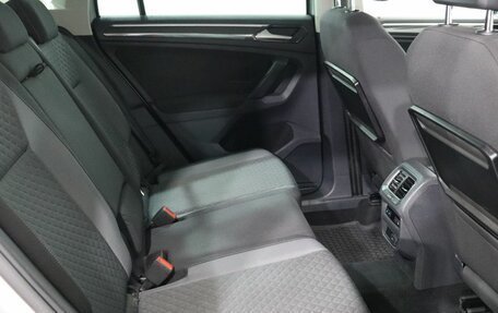 Volkswagen Tiguan II, 2016 год, 2 219 000 рублей, 21 фотография
