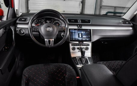 Volkswagen Passat B7, 2012 год, 1 089 000 рублей, 6 фотография