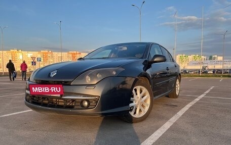 Renault Laguna III рестайлинг, 2008 год, 600 000 рублей, 2 фотография