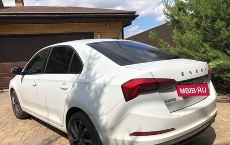 Skoda Rapid II, 2020 год, 1 700 000 рублей, 2 фотография