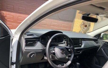 Skoda Rapid II, 2020 год, 1 700 000 рублей, 12 фотография