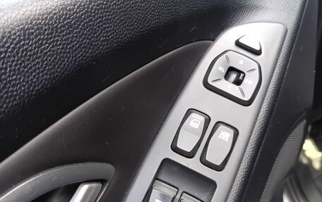 Hyundai ix35 I рестайлинг, 2012 год, 1 200 000 рублей, 7 фотография