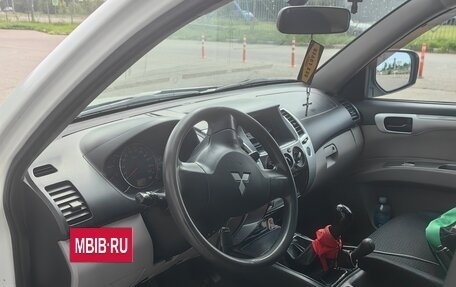 Mitsubishi Pajero Sport II рестайлинг, 2012 год, 1 500 000 рублей, 7 фотография