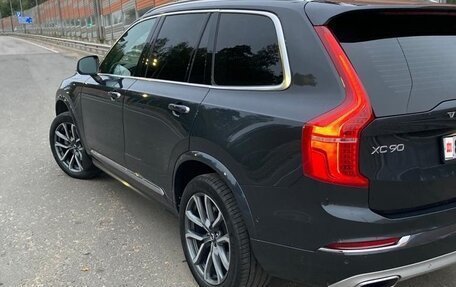 Volvo XC90 II рестайлинг, 2019 год, 3 800 000 рублей, 25 фотография