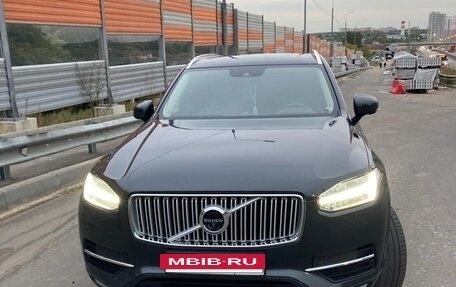Volvo XC90 II рестайлинг, 2019 год, 3 800 000 рублей, 22 фотография