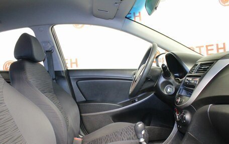Hyundai Solaris II рестайлинг, 2015 год, 826 000 рублей, 10 фотография