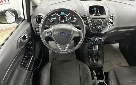 Ford Fiesta, 2016 год, 949 000 рублей, 11 фотография