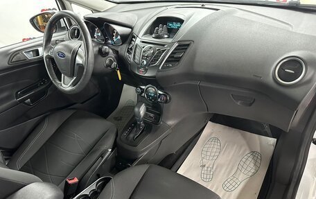 Ford Fiesta, 2016 год, 949 000 рублей, 12 фотография