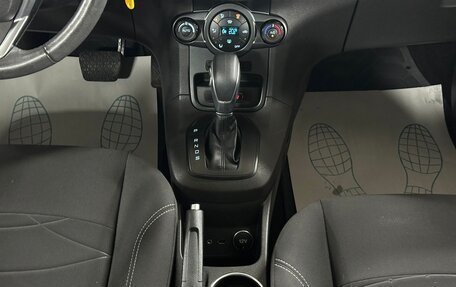 Ford Fiesta, 2016 год, 949 000 рублей, 17 фотография