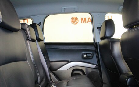 Mitsubishi Outlander III рестайлинг 3, 2010 год, 1 344 000 рублей, 11 фотография