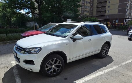 Volkswagen Touareg III, 2014 год, 2 690 000 рублей, 1 фотография