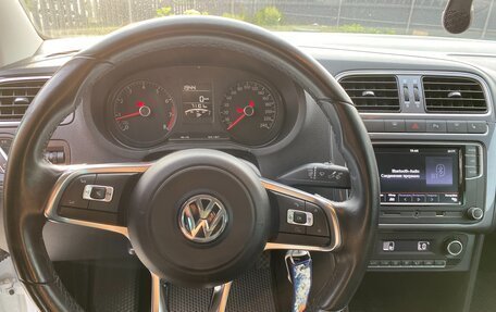 Volkswagen Polo VI (EU Market), 2019 год, 1 300 000 рублей, 18 фотография